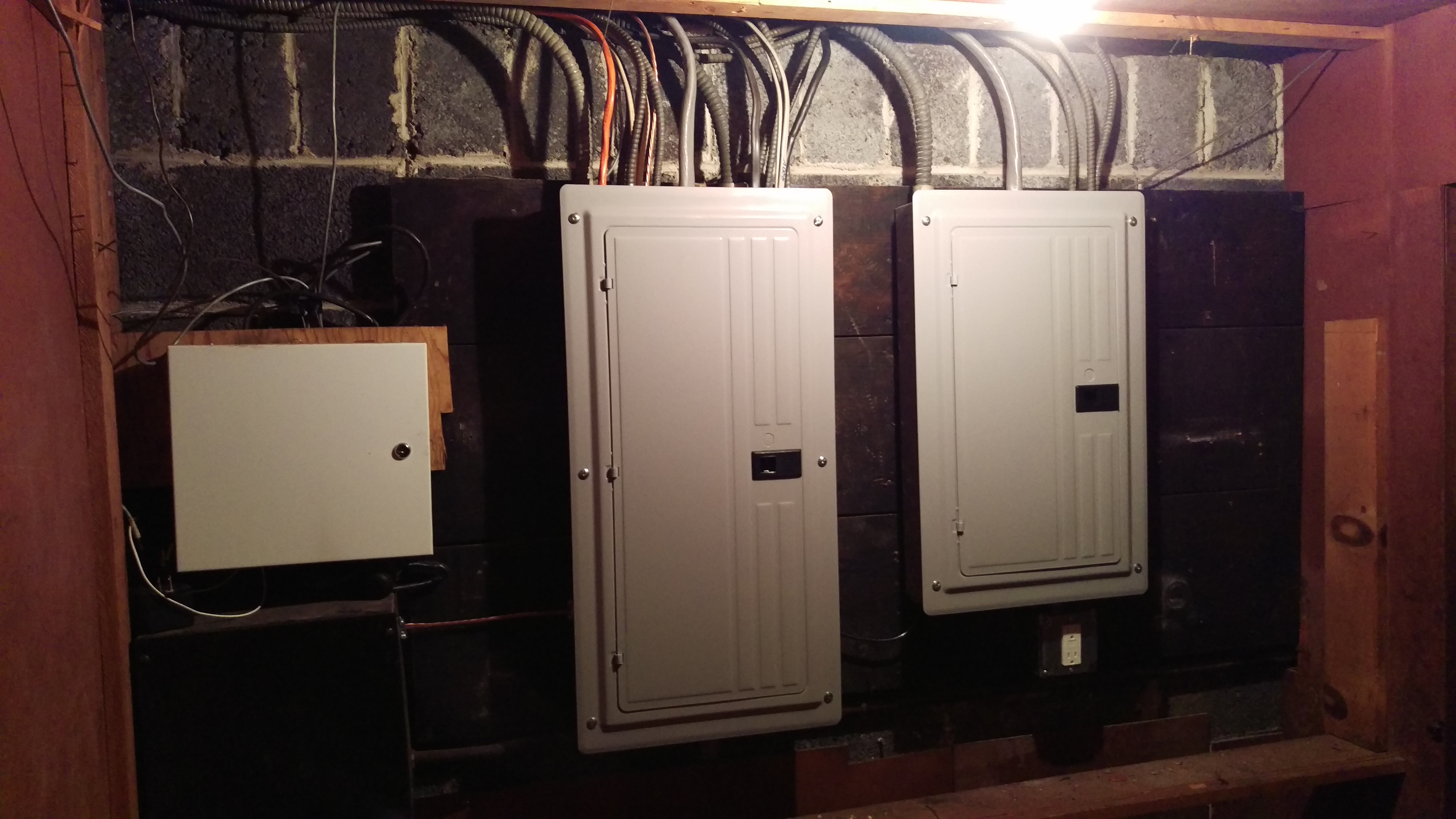 Turcotte Eletric - Electrical Panel Upgrade After Picture